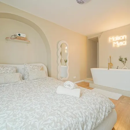 Maison Mysa - Balneo - Romantique